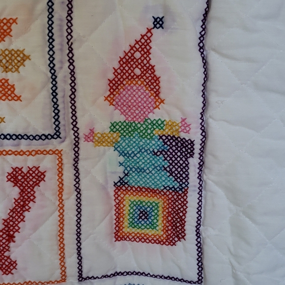 Vintage Cross Stitch Quilt. Baby Blanket. Alphabet - Picture 7 of 17